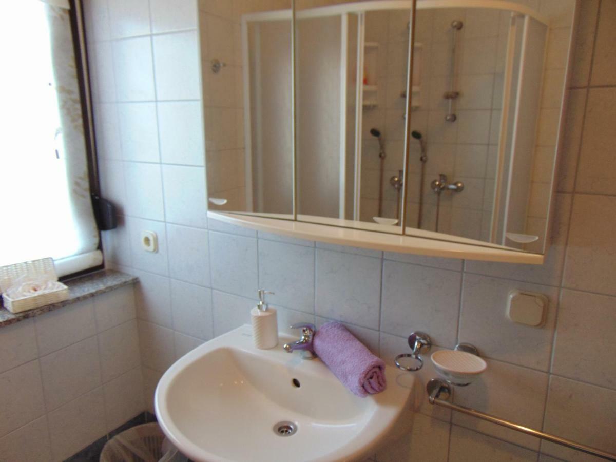 Apartment Mia Malinska Ngoại thất bức ảnh
